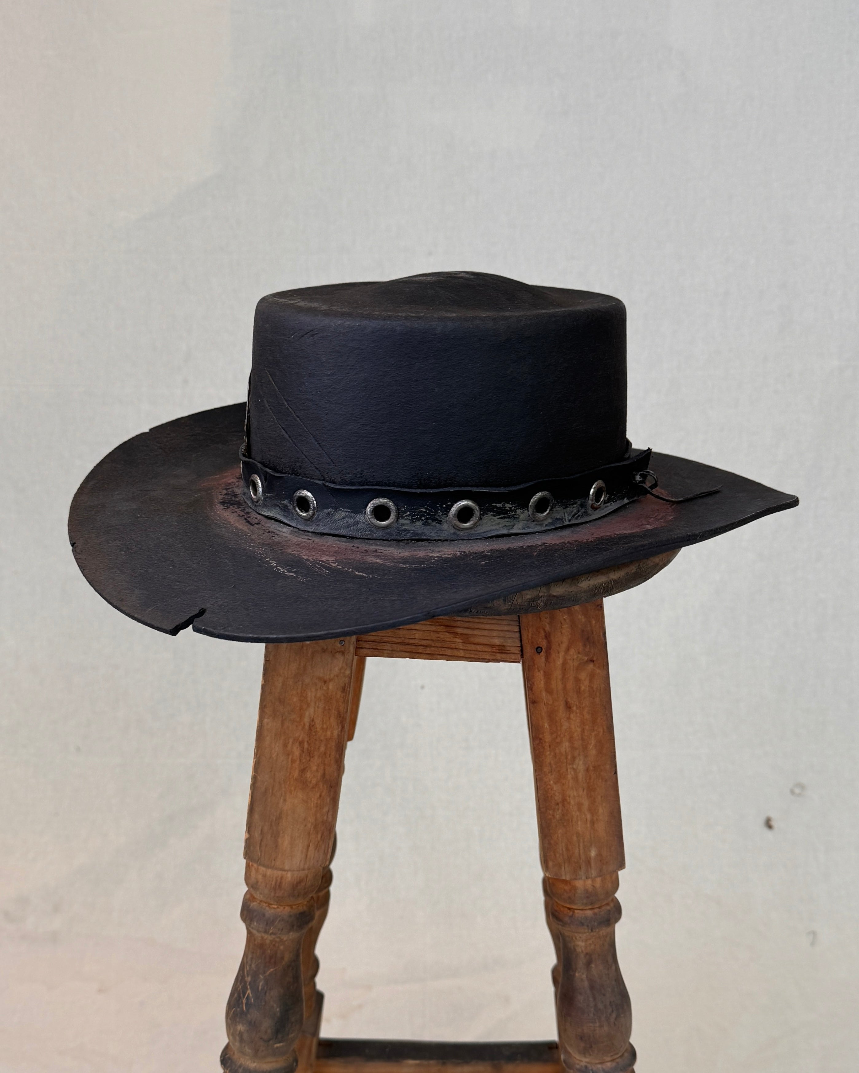 Marston hat