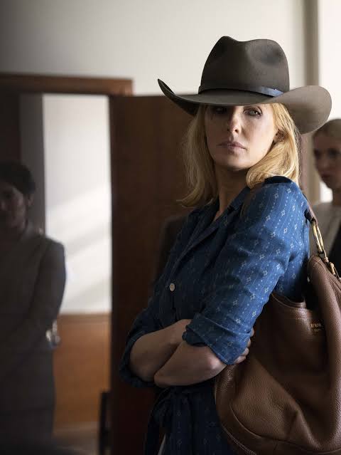 Beth Dutton 001